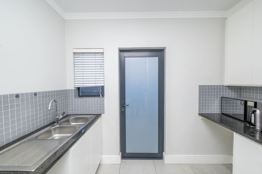 3 Bedroom Property for Sale in Protea Heights Western Cape